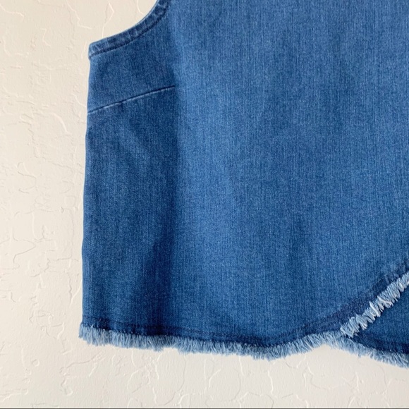 Bcbgeneration Frayed Denim Top Blue Med Wash S NWT - Picture 6 of 15